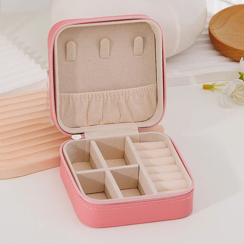 1 Pcs Portable Jewelry Storage Box Pink Home Travel Earrings Necklace Ring Jewelry Box Leather Woman Jewelry Display Box Gift