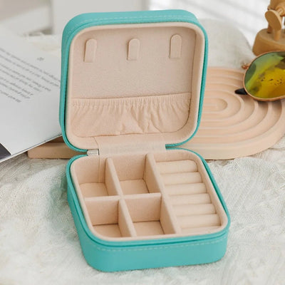 1 Pcs Portable Jewelry Storage Box Pink Home Travel Earrings Necklace Ring Jewelry Box Leather Woman Jewelry Display Box Gift